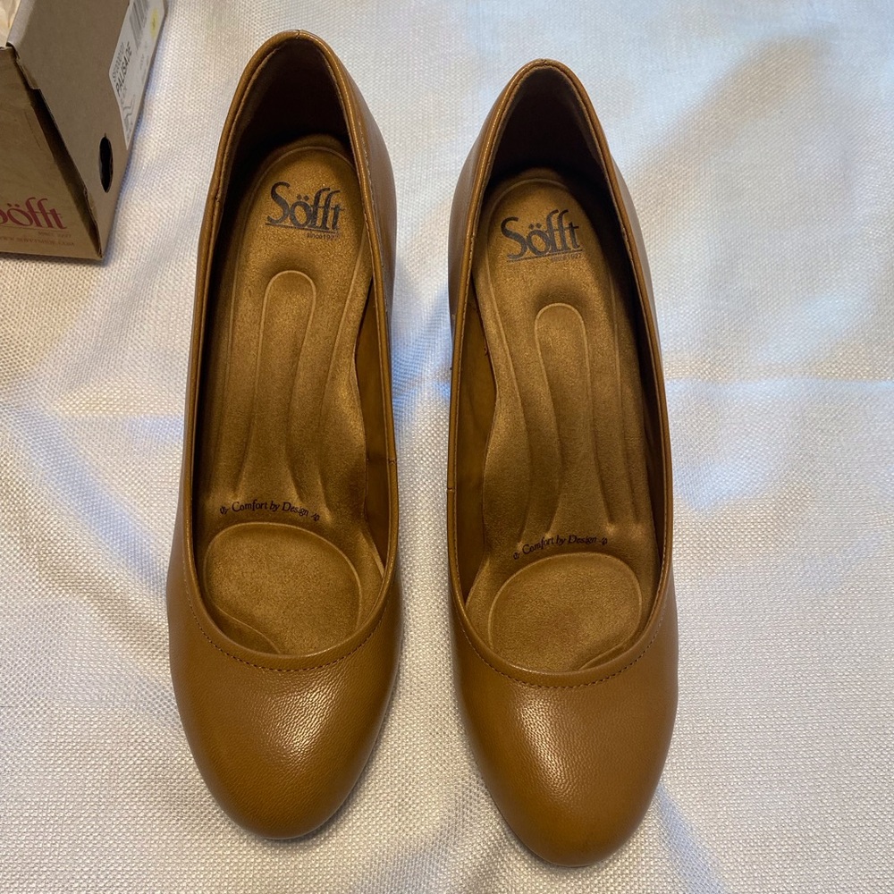 Sofft Palisade Tan heels